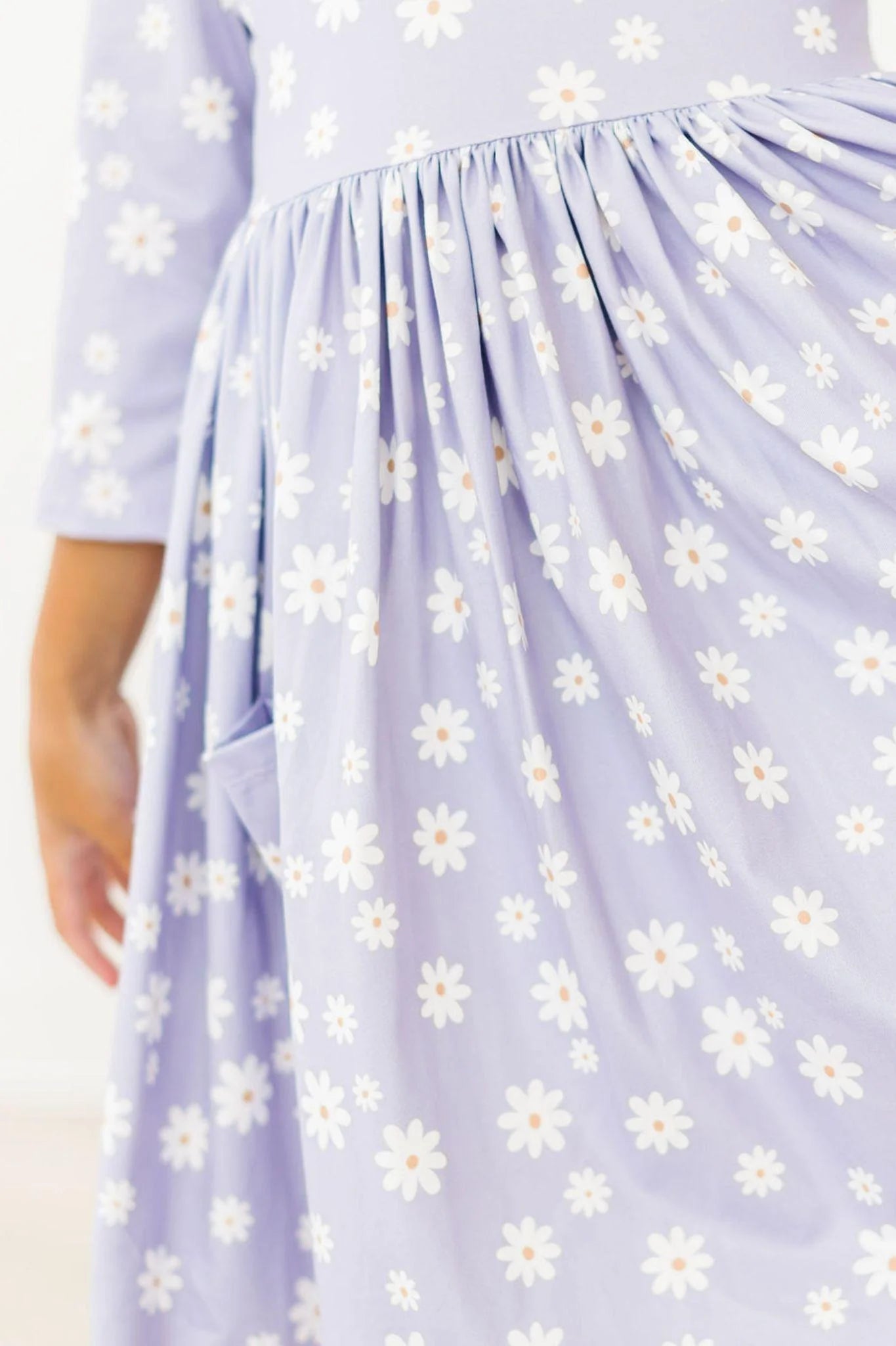 Dinty Daisies 3/4 Sleeve Pocket Twirl Dress
