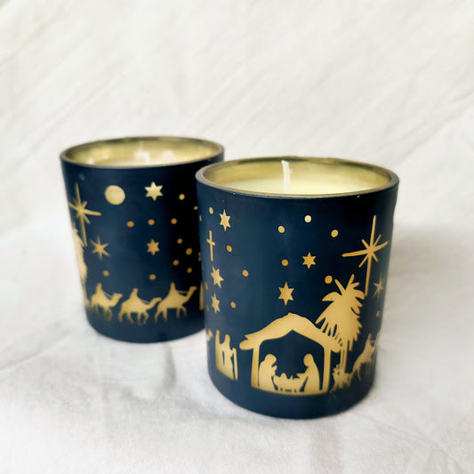 Christmas Candle w/ Nativity Design - 6oz