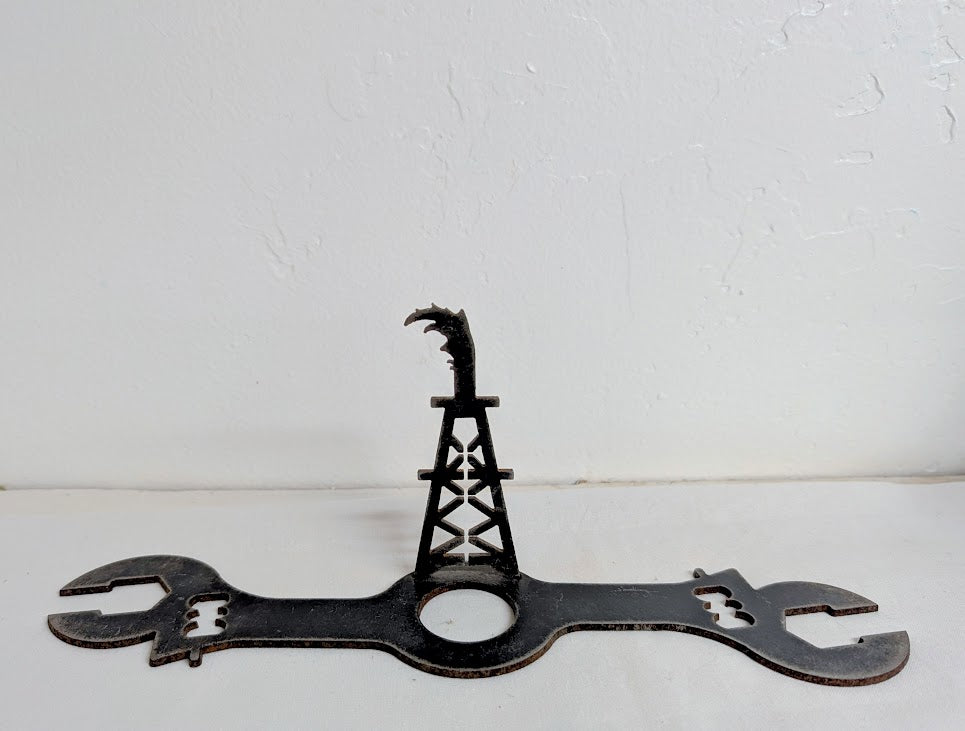 Oil Spout Wrench Wine Glass Holder