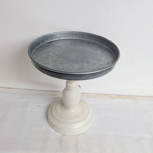 Round Metal Pedestal Tray