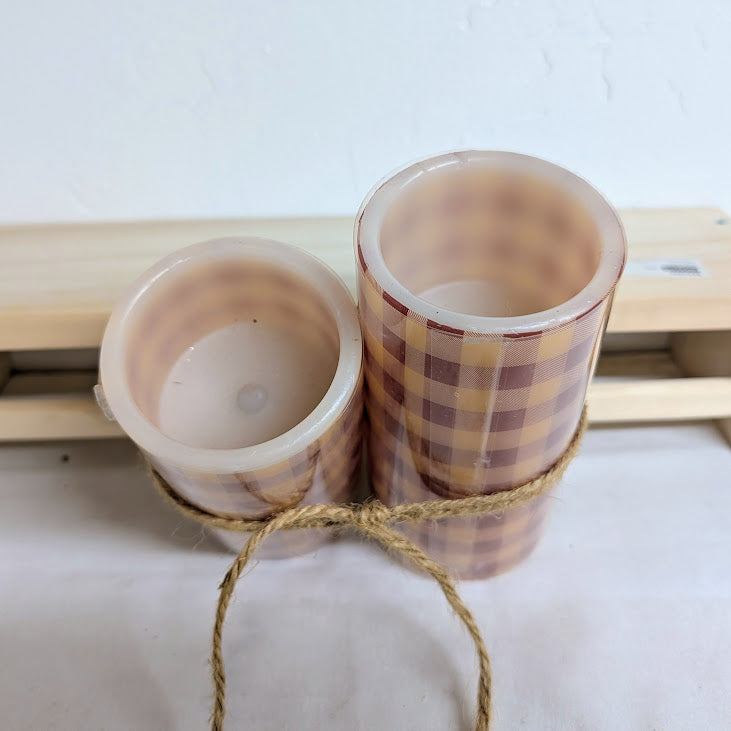 2pc Flameless Candle Red & White Plaid