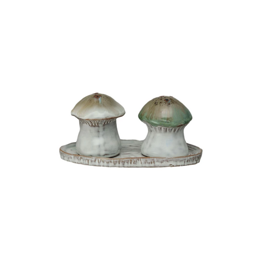 Stoneware Salt & Pepper Shaker w/ Tray