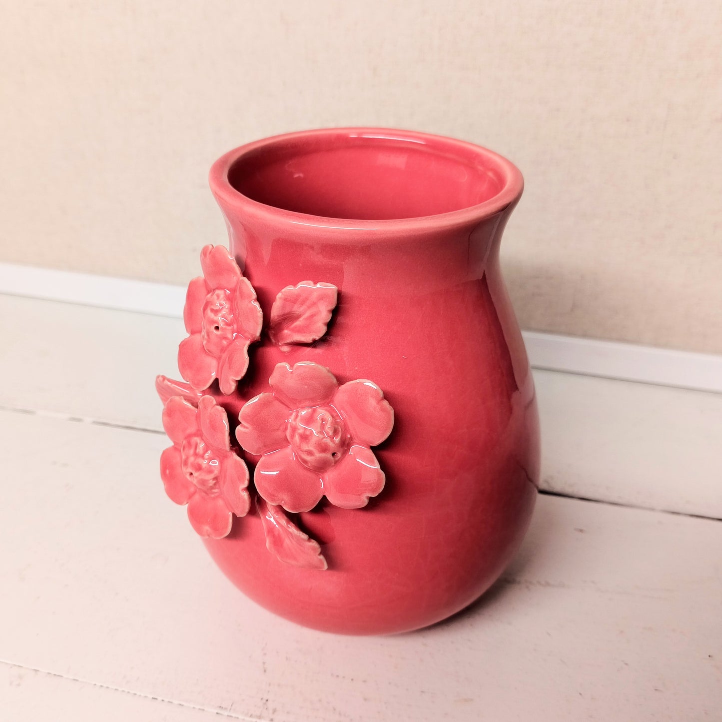 Solid Color Vase w/ Floral Accent