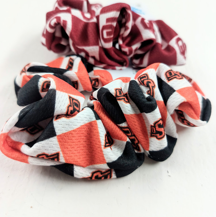Check Pattern OU or OSU Scrunchie