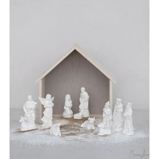 10.5" Wood Creche