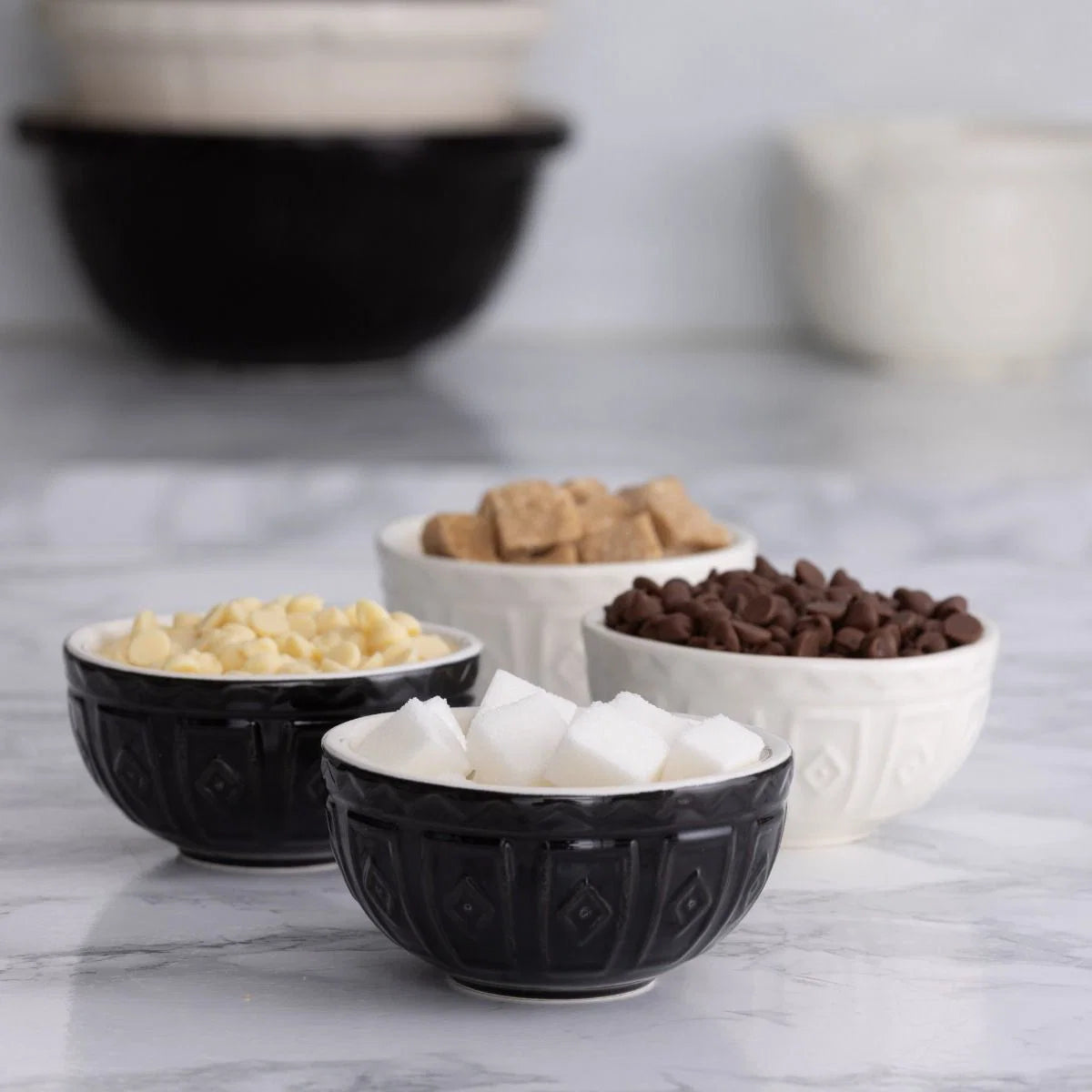 Mason Cash Color Mix Prep Bowls (Set of 4) | Black & Cream