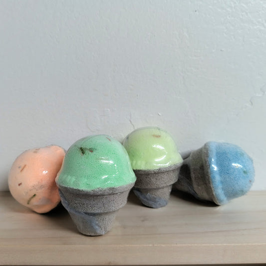 Fizzy Ice Cream Bath Bomb