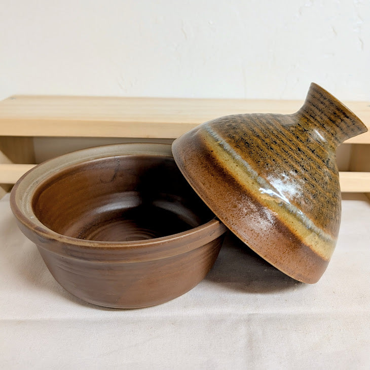 Stoneware Baker Bowl with Serving Bowl Lid, Reactive Glaze