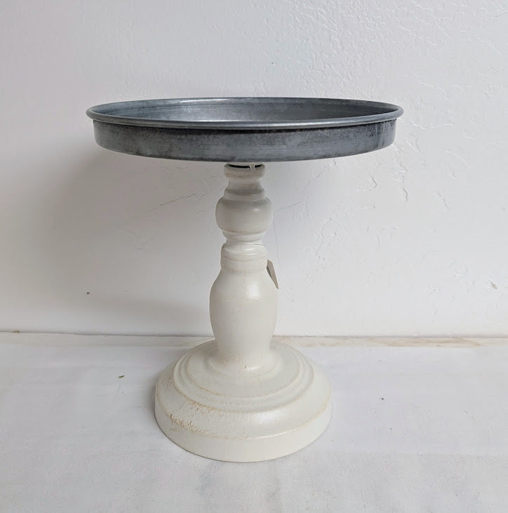 Round Metal Pedestal Tray