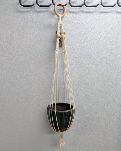 Block Macrame Plant Pot Hanger