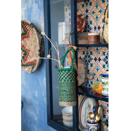 Hand-Woven Seagrass Bottle Basket w/ Handle