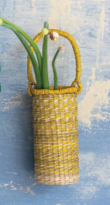 Hand-Woven Seagrass Bottle Basket w/ Handle