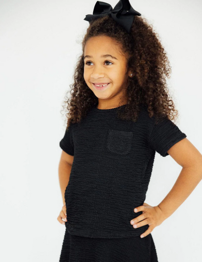 Black Scrunchy Pocket Tee