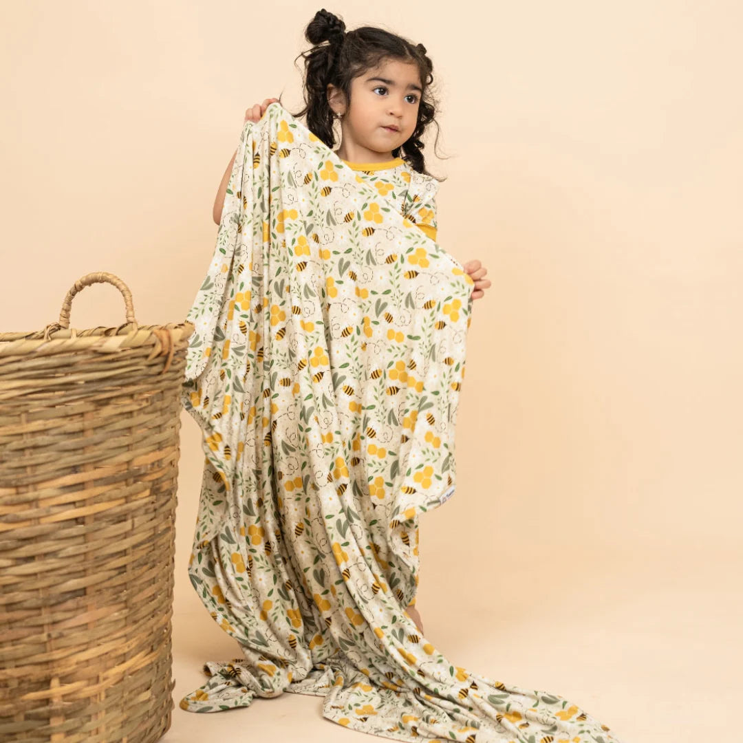 Happy Honey Bees Luxury Bamboo Blanket
