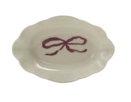 Stoneware dish w/ Bow & Scalloped Edge