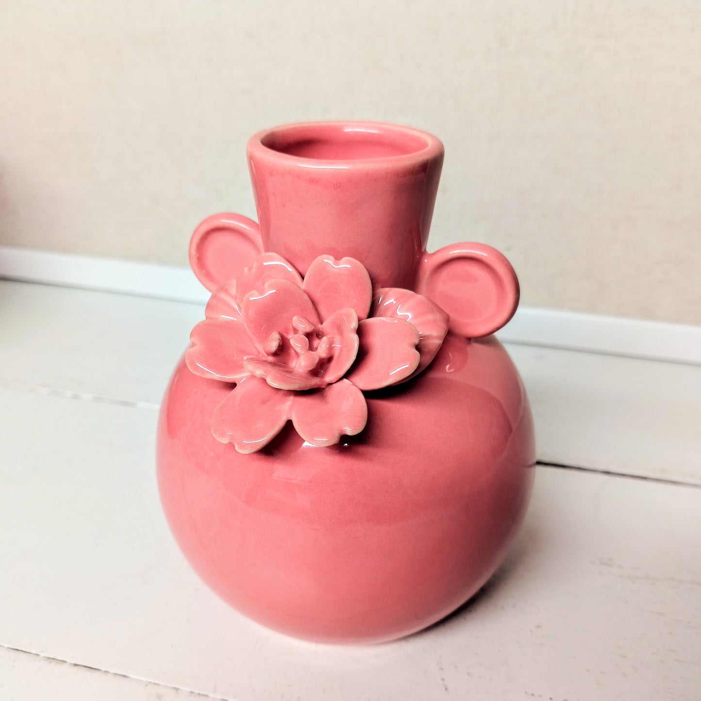 Solid Color Vase w/ Floral Accent