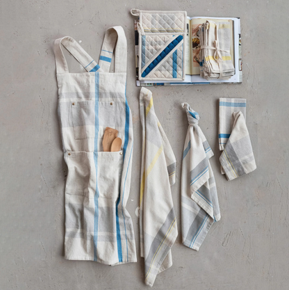 Woven Cotton Plaid Apron w/ Buttons & Rivets