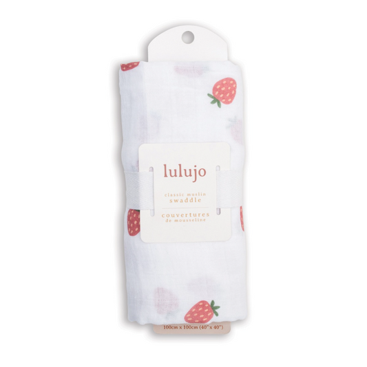 Lulujo Cotton Swaddle – Strawberries – 47×47″
