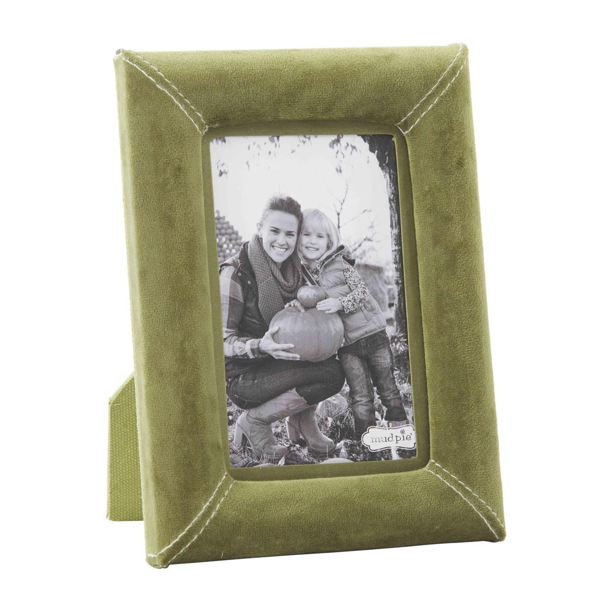Green 4X6 Velvet Frame