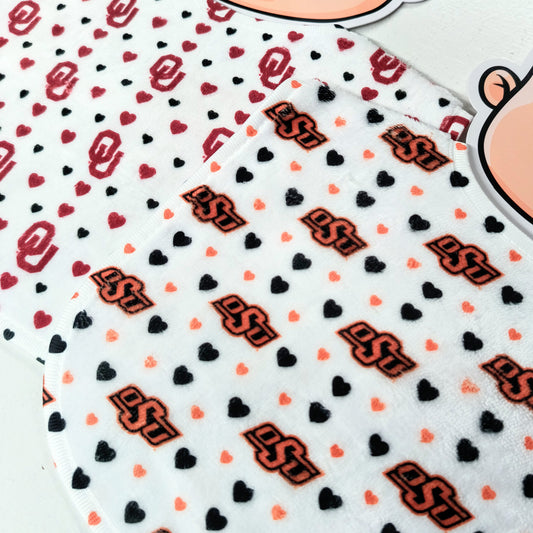 OU or OSU Hearts Bib