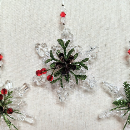 Teeny Mistletoe Snowflake