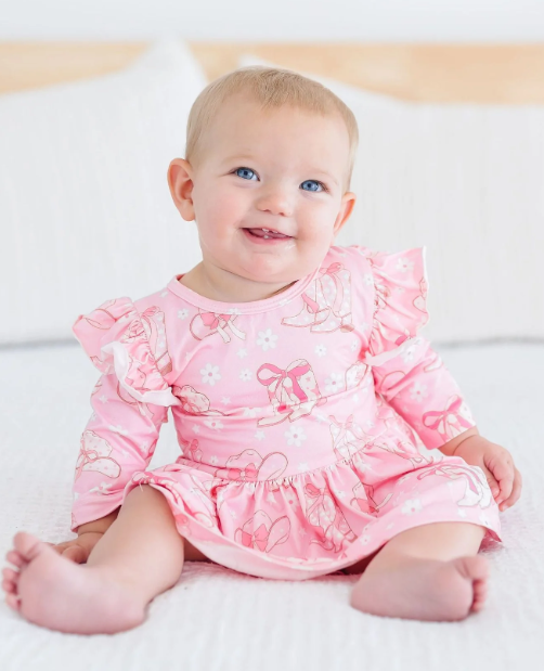 Howdy 3/4 Sleeve Flutter Twirl Bodysuit